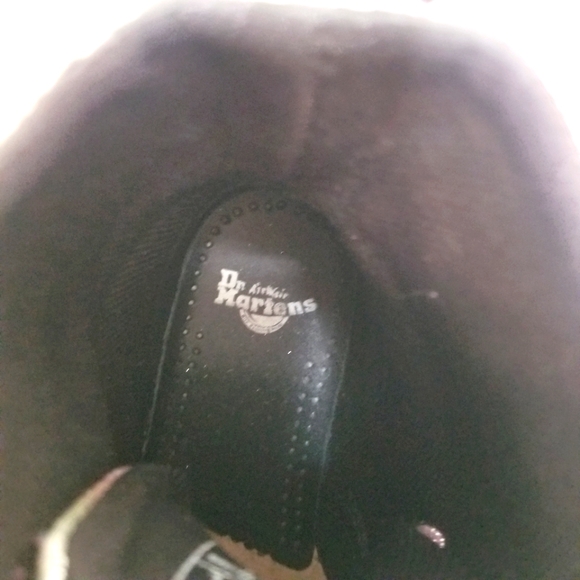 Dr. Martens 1460 Glitter Rainbow Boots. Size: 6. - Picture 14 of 15